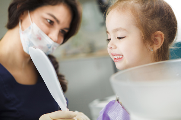 Tips From A Kid Friendly Dentist To Prepare Your Child For A Dental Checkup